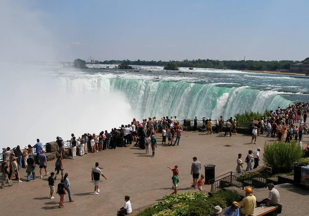 Niagara Falls Small Group Private Tour